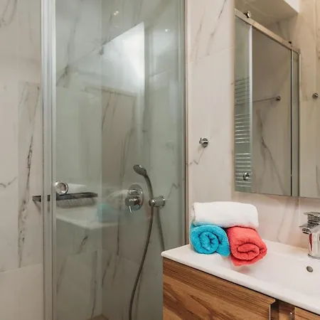 Tiare 1 By Villa Plánosz